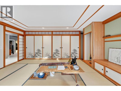 5891 LAURELWOOD Court | Richmond British Columbia | Slide Image Thirteen