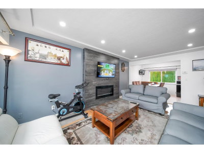 9476 DAWSON Crescent | Delta British Columbia | Slide Image Ten