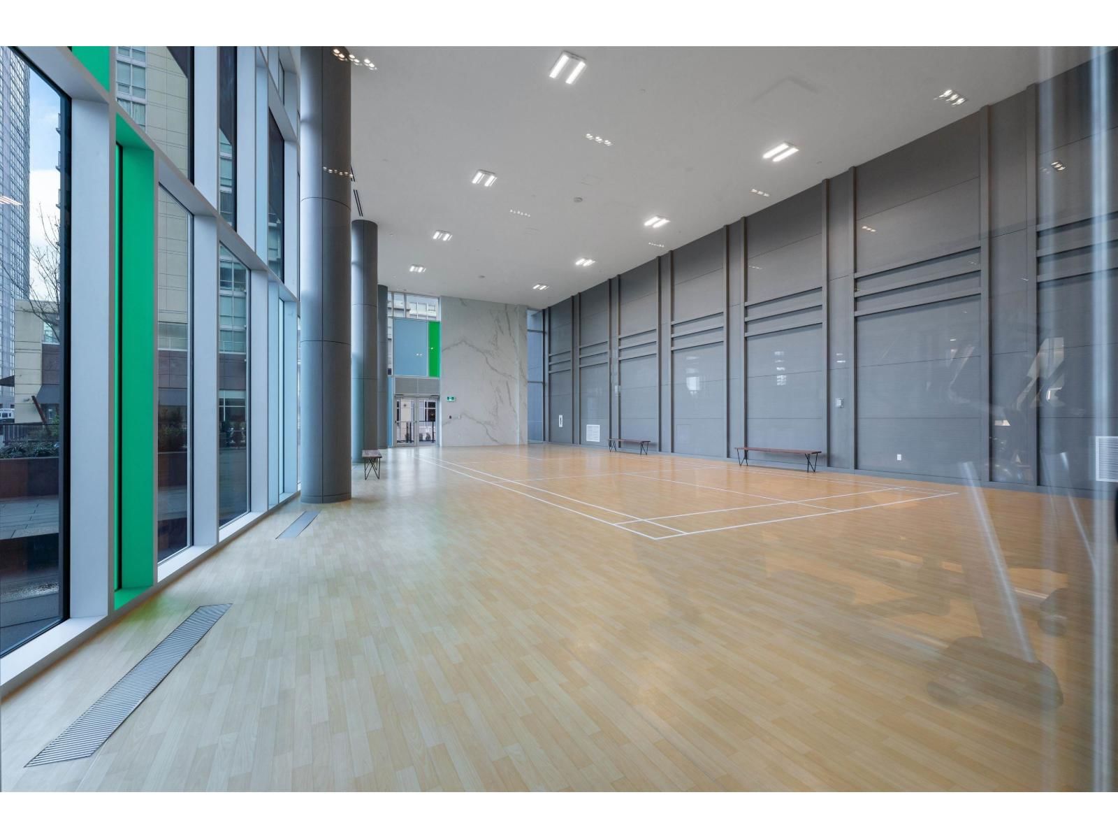 1904 - 9887 WHALLEY BOULEVARD Image 16