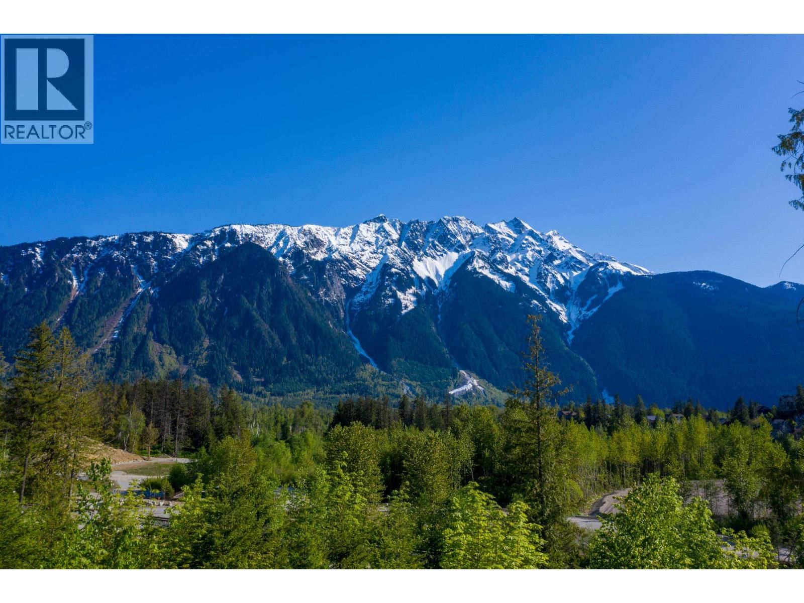 7620 SEVEN O'CLOCK Drive, Pemberton, British Columbia V0N 2L3