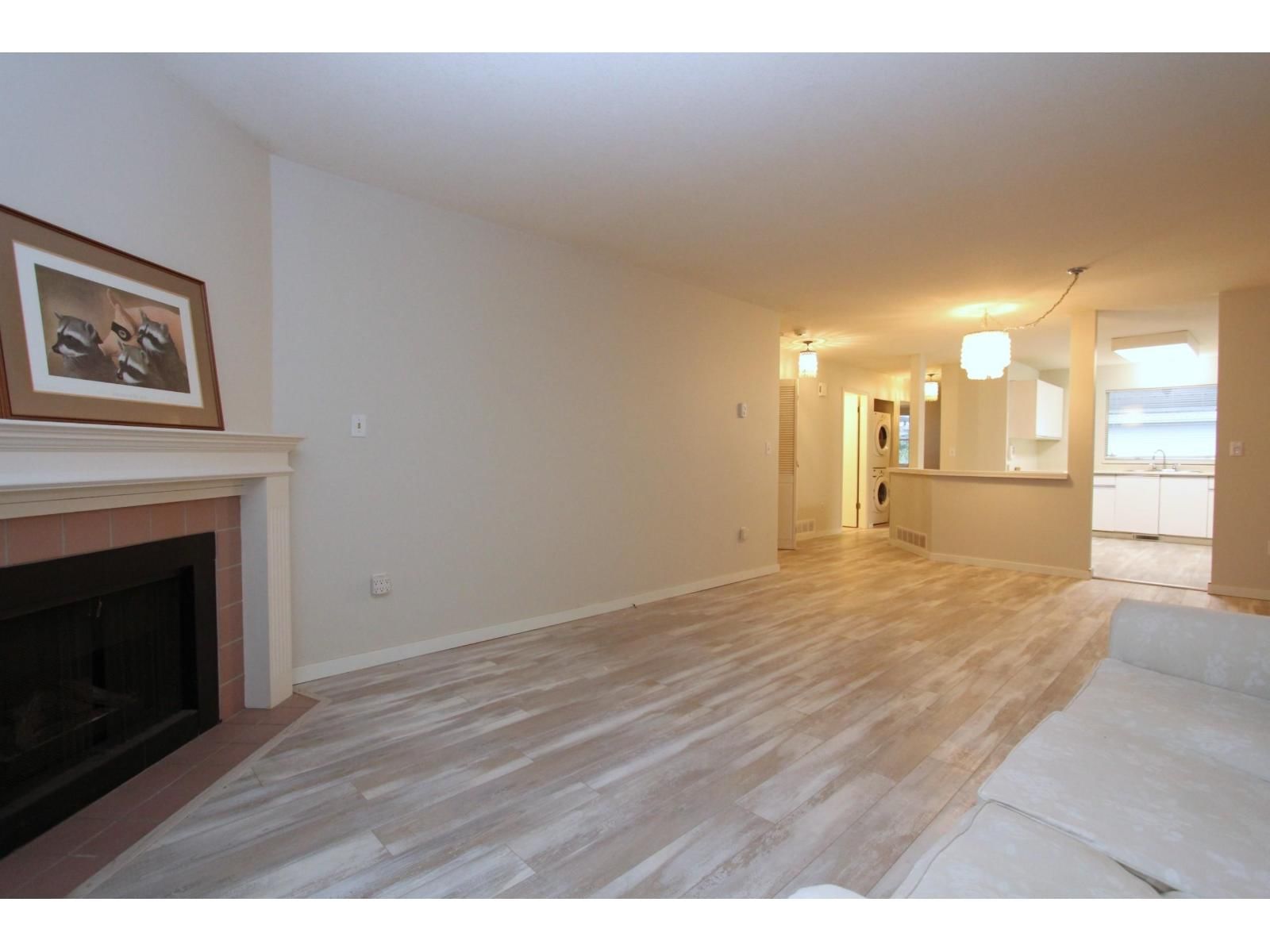 226 - 7610 EVANS ROAD Image 16