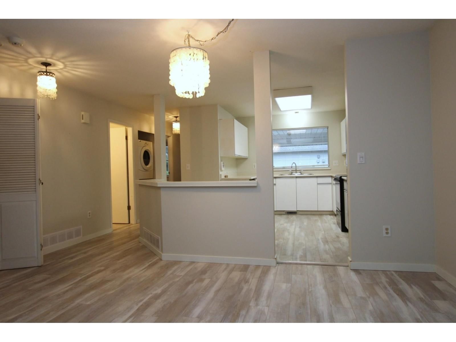 226 - 7610 EVANS ROAD Image 17