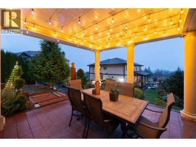 11000 CARMICHAEL Street | Maple Ridge British Columbia | Slide Image Thirty-four