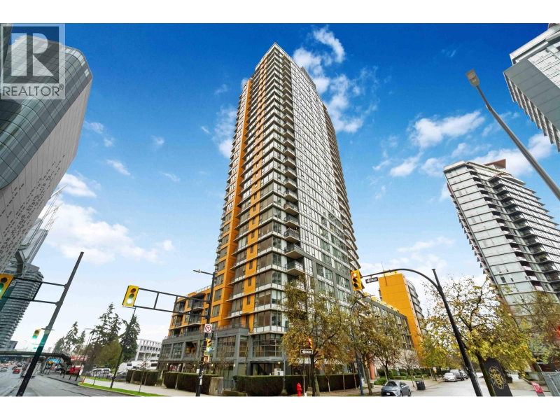 33 SMITHE Street Vancouver British Columbia, V6B 0B5 - 2 Bedrooms Waterfront Condo For Sale