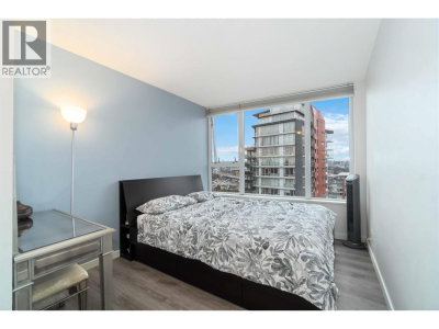 33 SMITHE Street | Vancouver British Columbia | Slide Image Fifteen