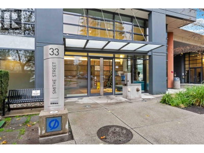 33 SMITHE Street | Vancouver British Columbia | Slide Image Twenty-four