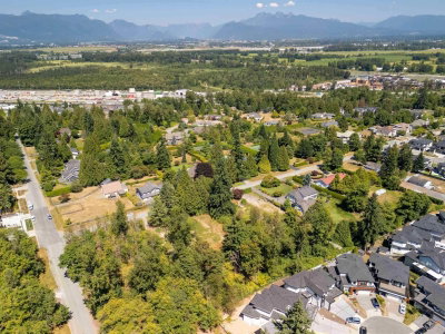 17356 101 Avenue | Surrey British Columbia | Slide Image Eight