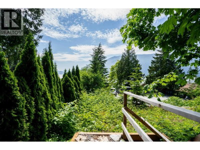 690 SHAUGHNESSY Place | Squamish British Columbia | Slide Image Twenty-two