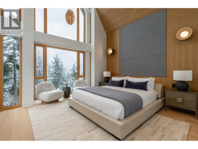 2925 KADENWOOD Drive | Whistler British Columbia | Slide Image Ten