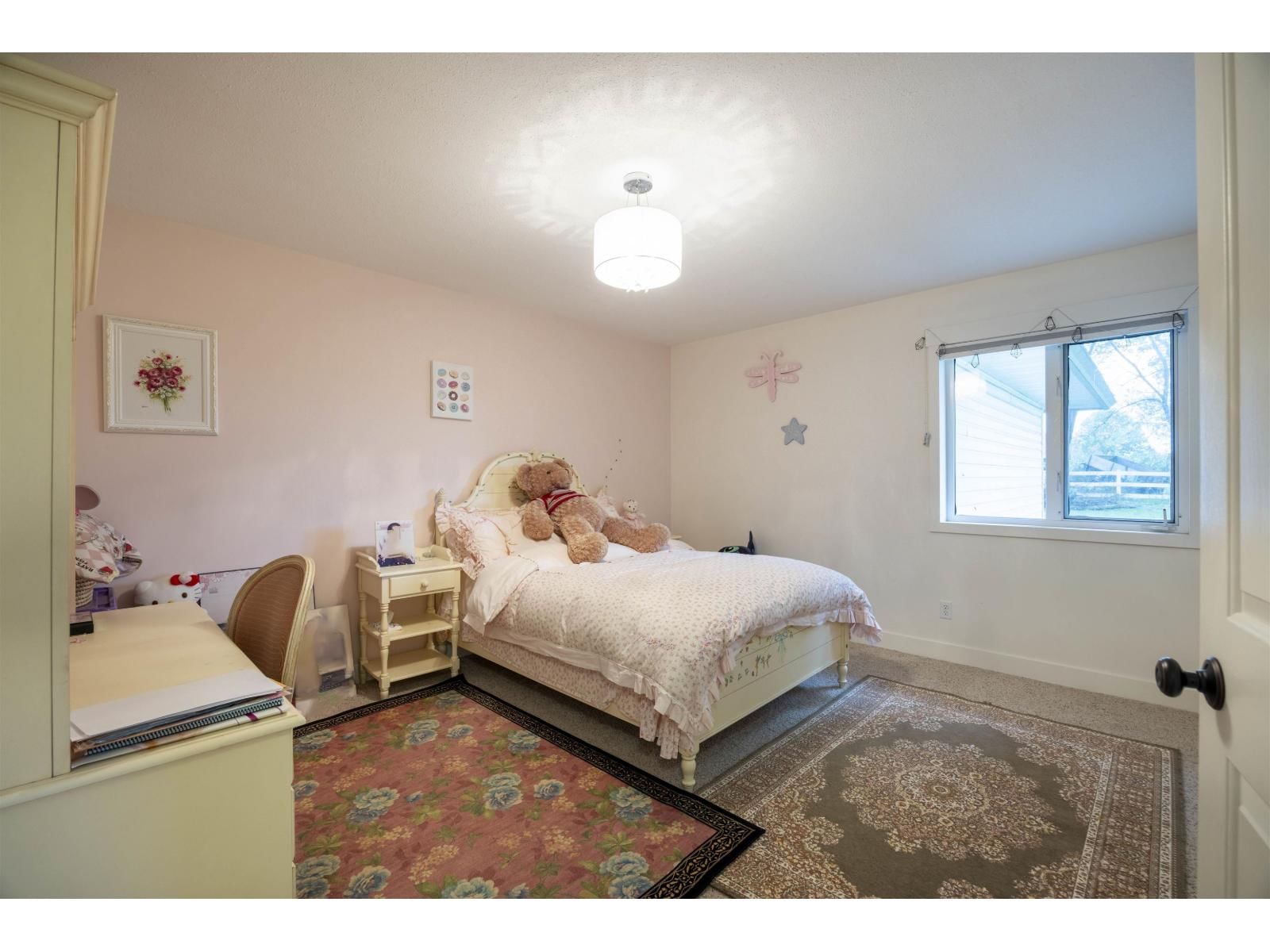 6911 CHILLIWACK RIVER ROAD Image 1