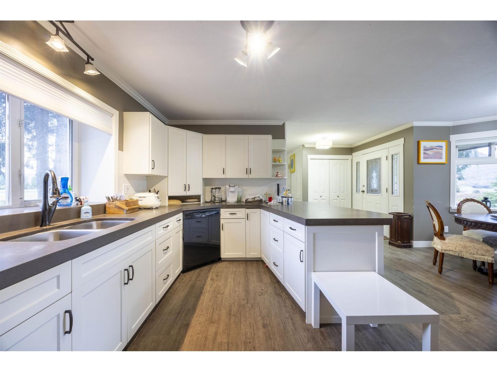 6911 CHILLIWACK RIVER ROAD Image 21