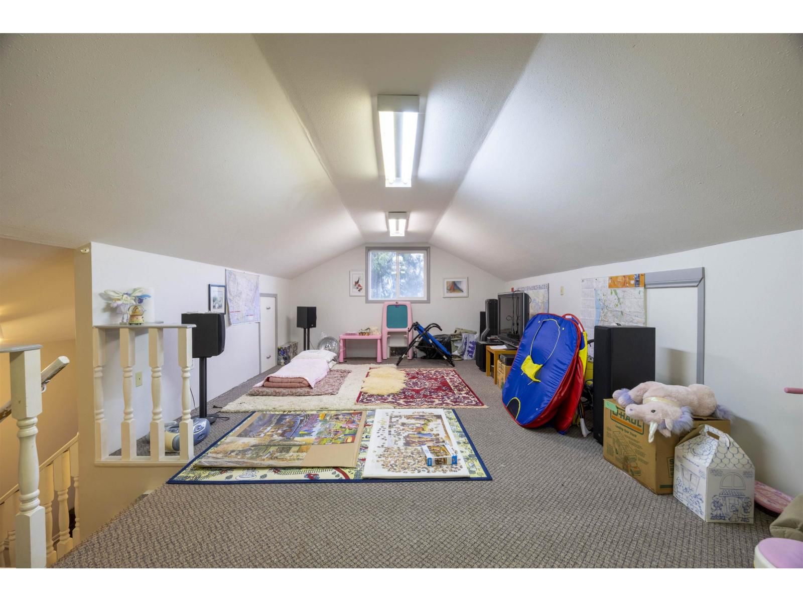 6911 CHILLIWACK RIVER ROAD Image 26