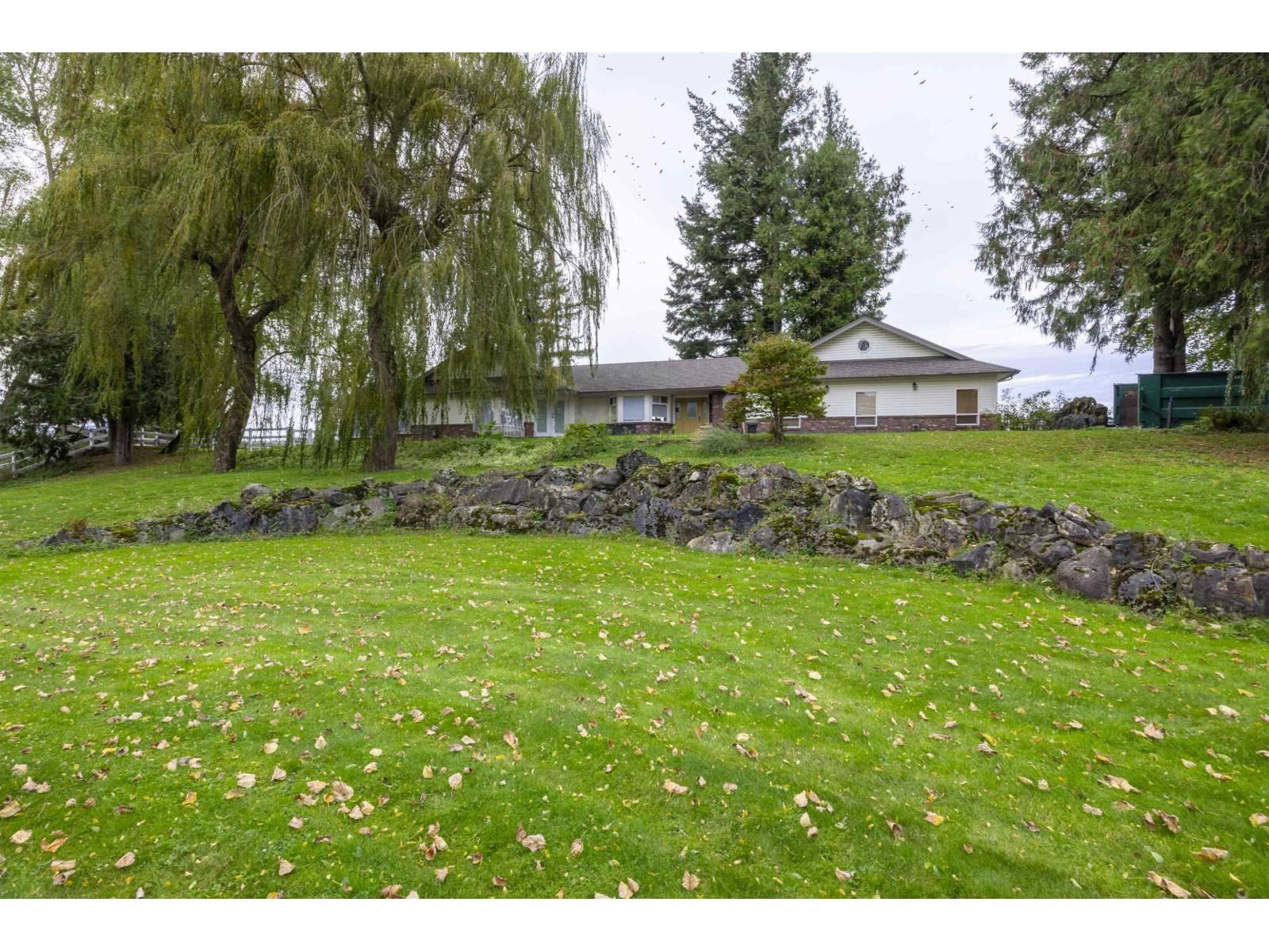 6911 CHILLIWACK RIVER ROAD Image 29