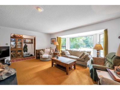 2546 200 Street | Langley British Columbia | Slide Image Nine