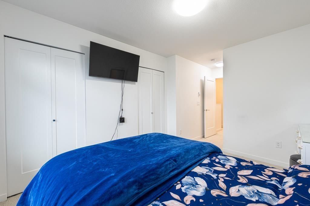 109 - 15235 SITKA DRIVE Image 22