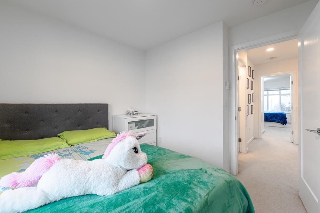 109 - 15235 SITKA DRIVE Image 26