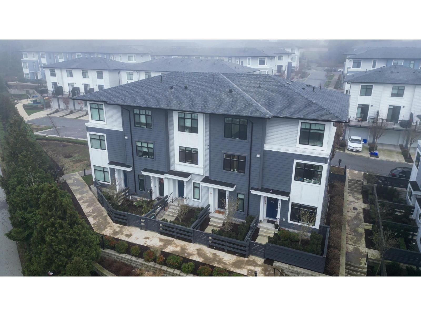 109 - 15235 SITKA DRIVE Image 8