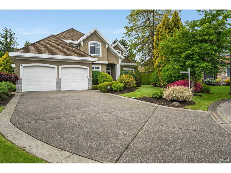 15828 SOMERSET Place, Surrey, V3Z0H9 | Image 2