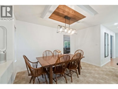 27111 122 Avenue | Maple Ridge British Columbia | Slide Image Eleven