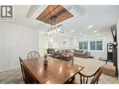 27111 122 Avenue | Maple Ridge British Columbia | Slide Image Twelve