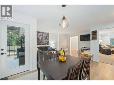 27111 122 Avenue | Maple Ridge British Columbia | Slide Image Eight