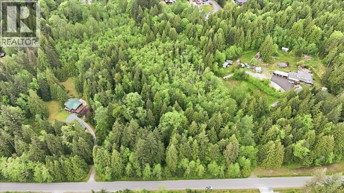 12111 GARIBALDI Street, Maple Ridge, British Columbia V2W 1N2