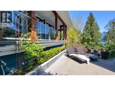 5125 INDIAN RIVER Drive | North Vancouver British Columbia | Slide Image Thirty-five
