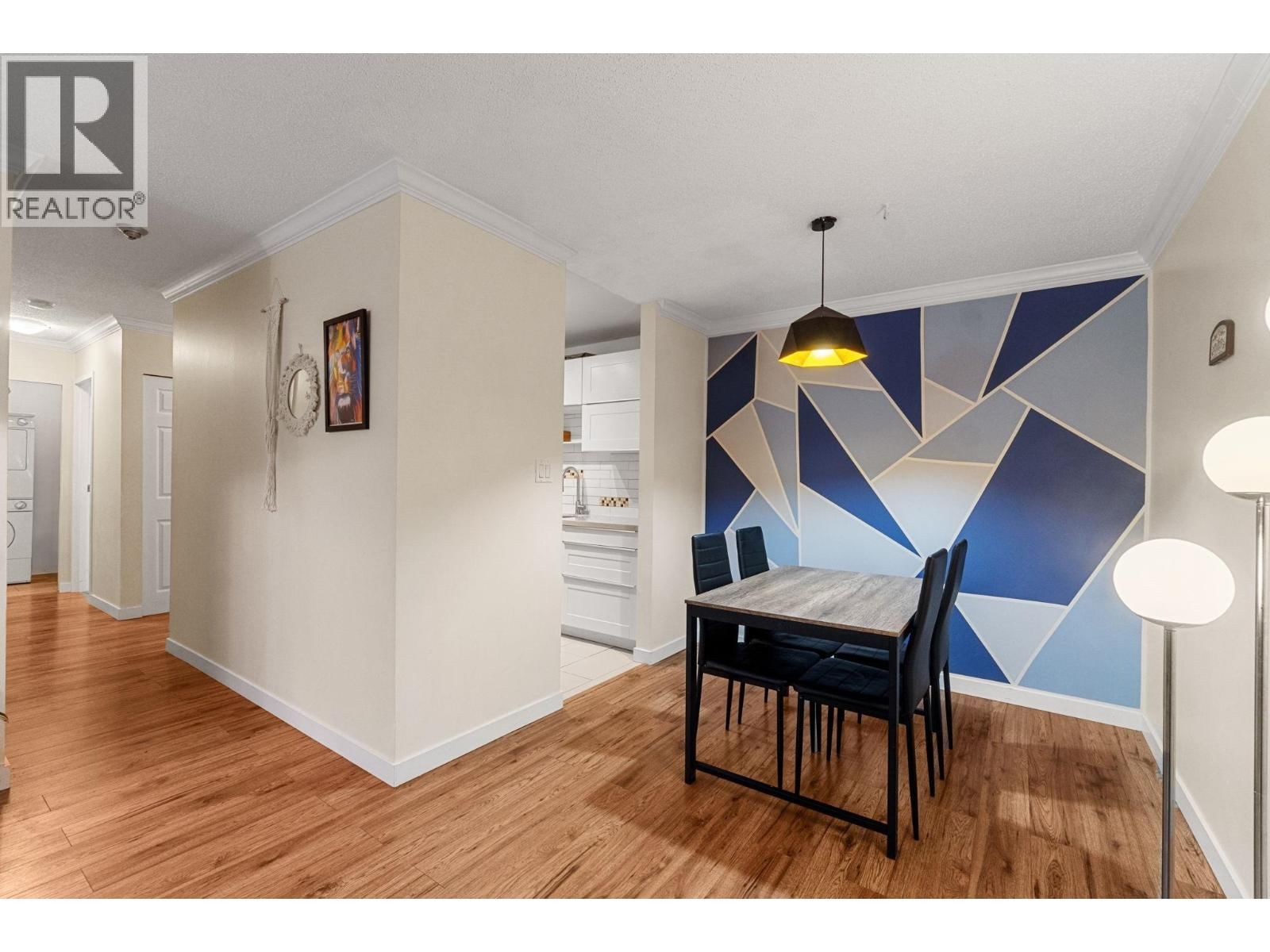 118 - 7431 MINORU BOULEVARD Image 9