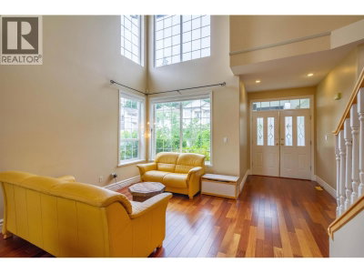 2115 BERKSHIRE Crescent | Coquitlam British Columbia | Slide Image Two