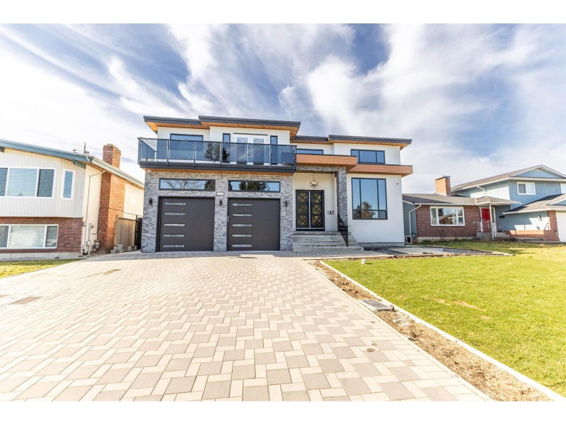 3265 SATURNA Crescent Abbotsford British Columbia, V2T 4R9 - 9 Bedrooms Home For Sale