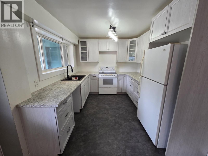 2434 KROYER Street, Terrace, V8G0G2 | Image 2