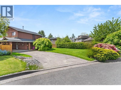 5620 PLOVER Court | Richmond British Columbia | Slide Image Three