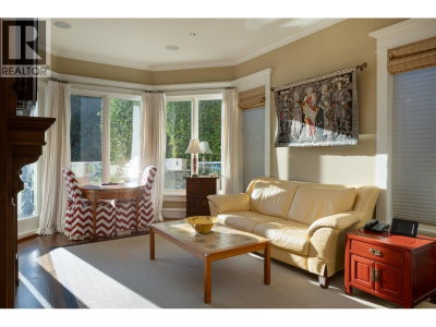 6154 GLENEAGLES Drive | West Vancouver British Columbia | Slide Image Fifteen