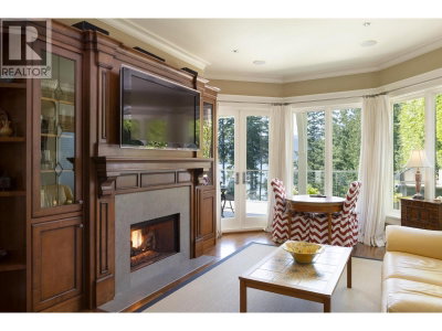 6154 GLENEAGLES Drive | West Vancouver British Columbia | Slide Image Seventeen