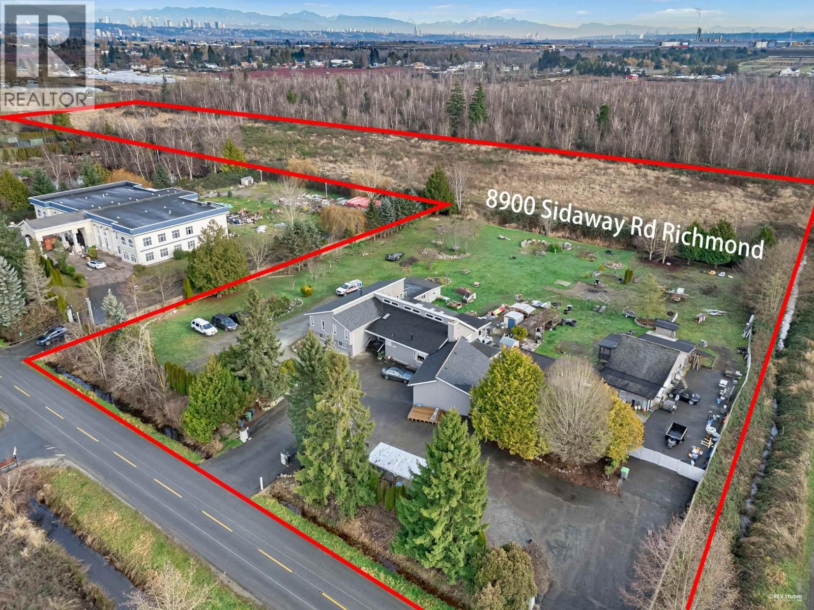 8900 SIDAWAY Road, Richmond, British Columbia V6W 1G8