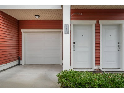 19505 68A Avenue | Surrey British Columbia | Slide Image Twenty-one
