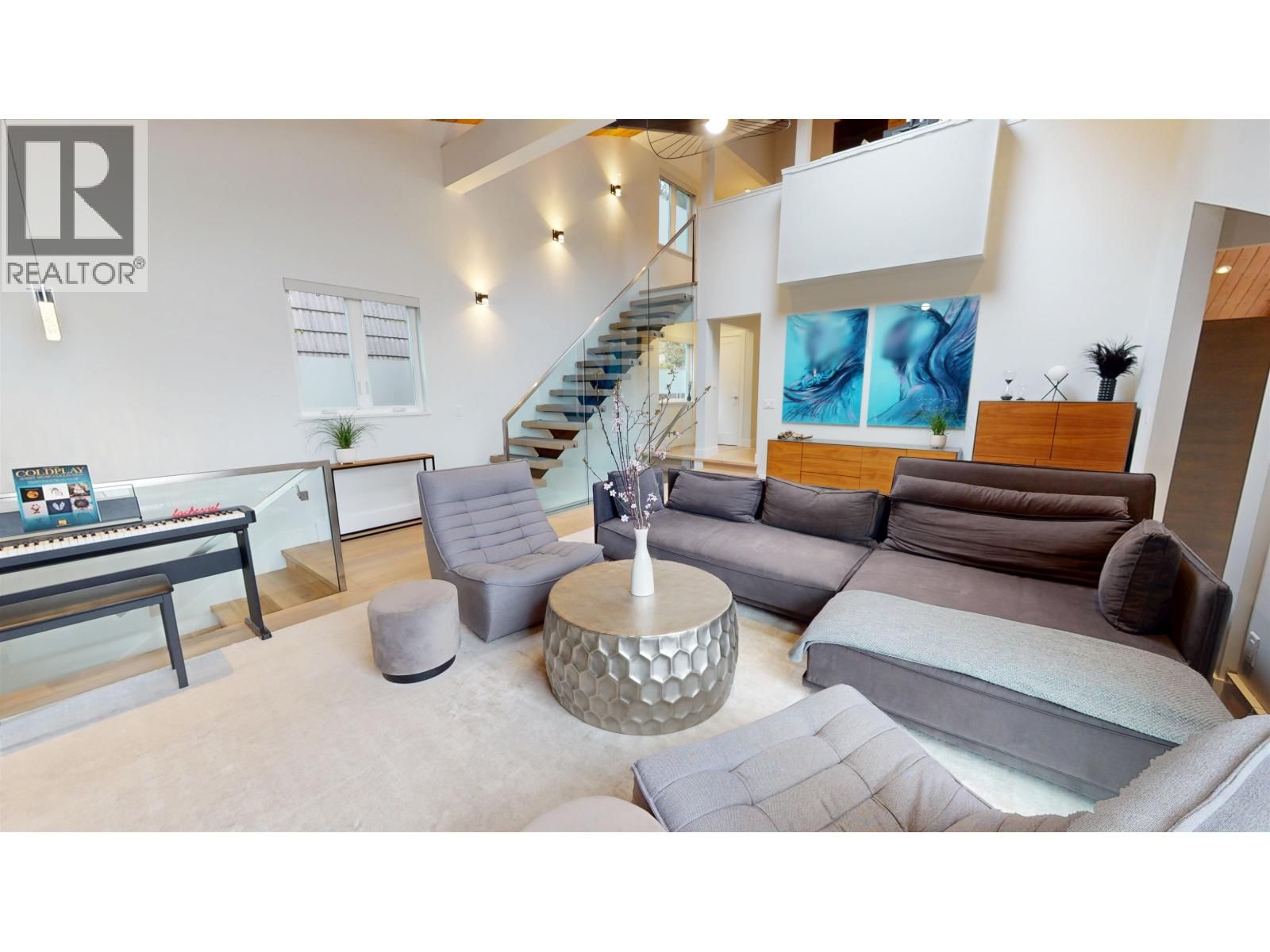 4062 NORWOOD AVENUE Image 5