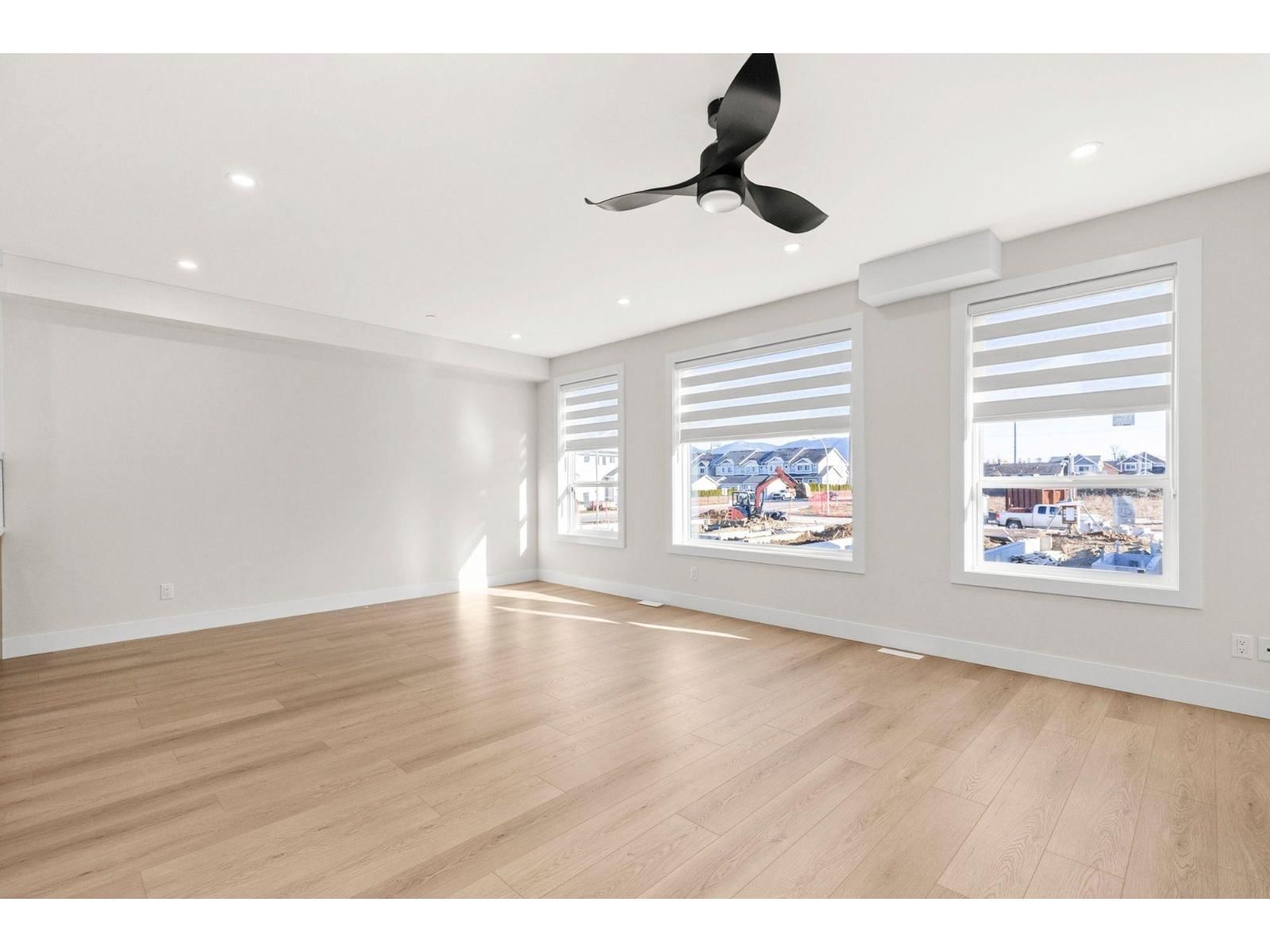 8574 DUNBAR WAY Image 17