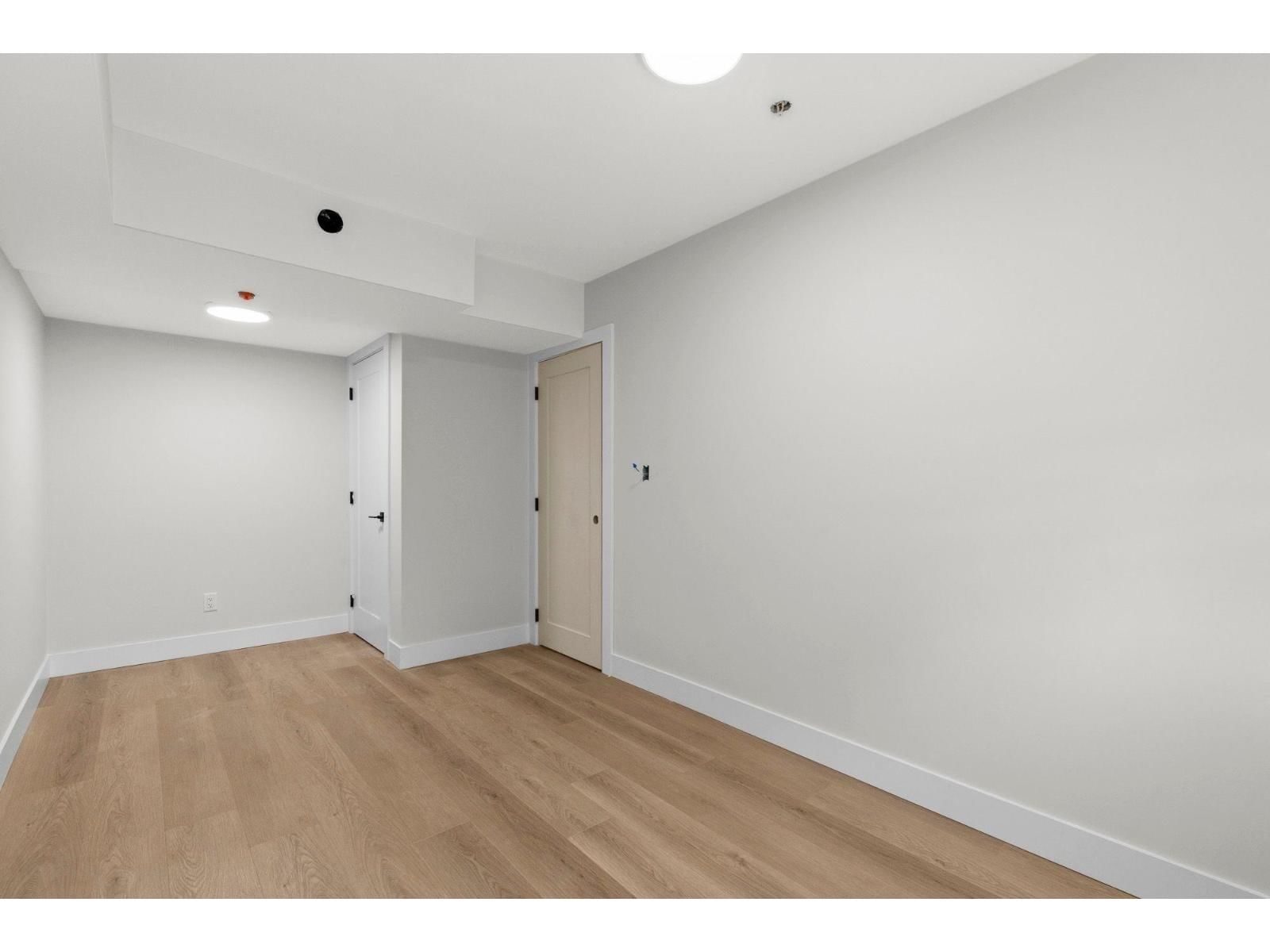 8546 DUNBAR WAY Image 29