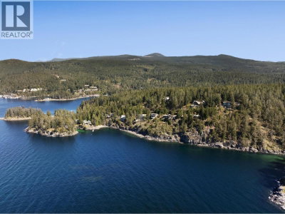 9987 WELCOME Wynd | Halfmoon Bay British Columbia | Slide Image Thirty-eight