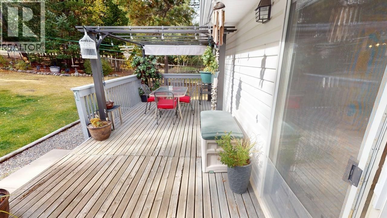 5270 MACKAY CRESCENT Image 12