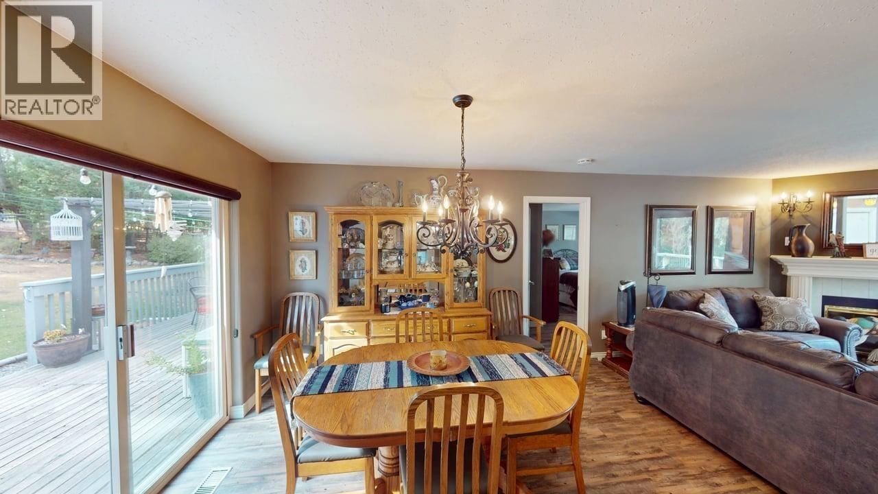 5270 MACKAY CRESCENT Image 13