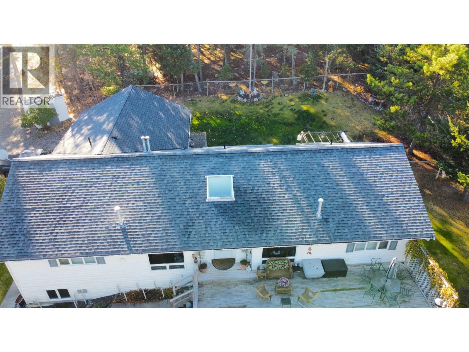 5270 MACKAY CRESCENT Image 39