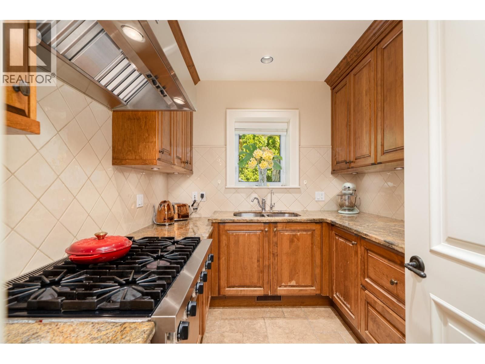 2356 KADLEC COURT Image 20