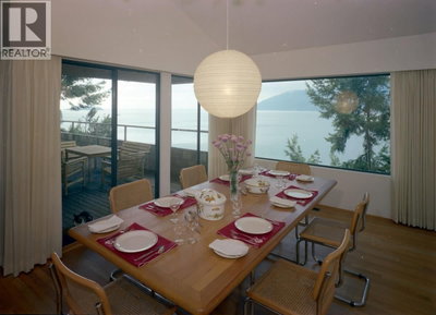 6648 MARINE Drive | West Vancouver British Columbia | Slide Image Eighteen