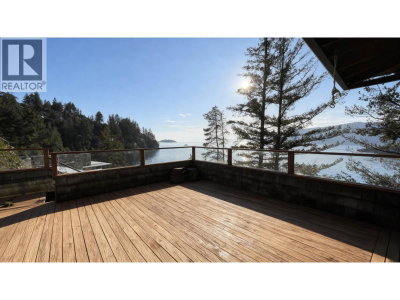 6648 MARINE Drive | West Vancouver British Columbia | Slide Image Six