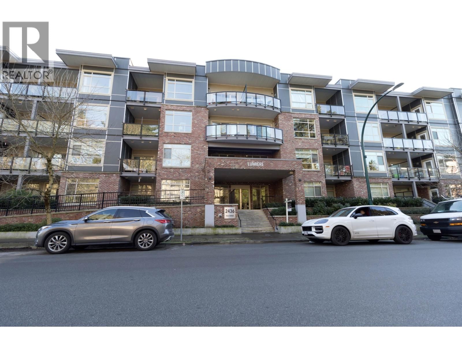 2436 KELLY Avenue, Port Coquitlam, British Columbia V3C 1Y4