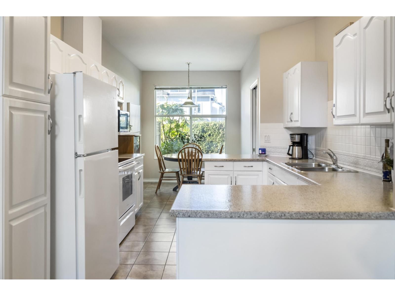 13 - 6211 W. BOUNDARY DRIVE Image 6