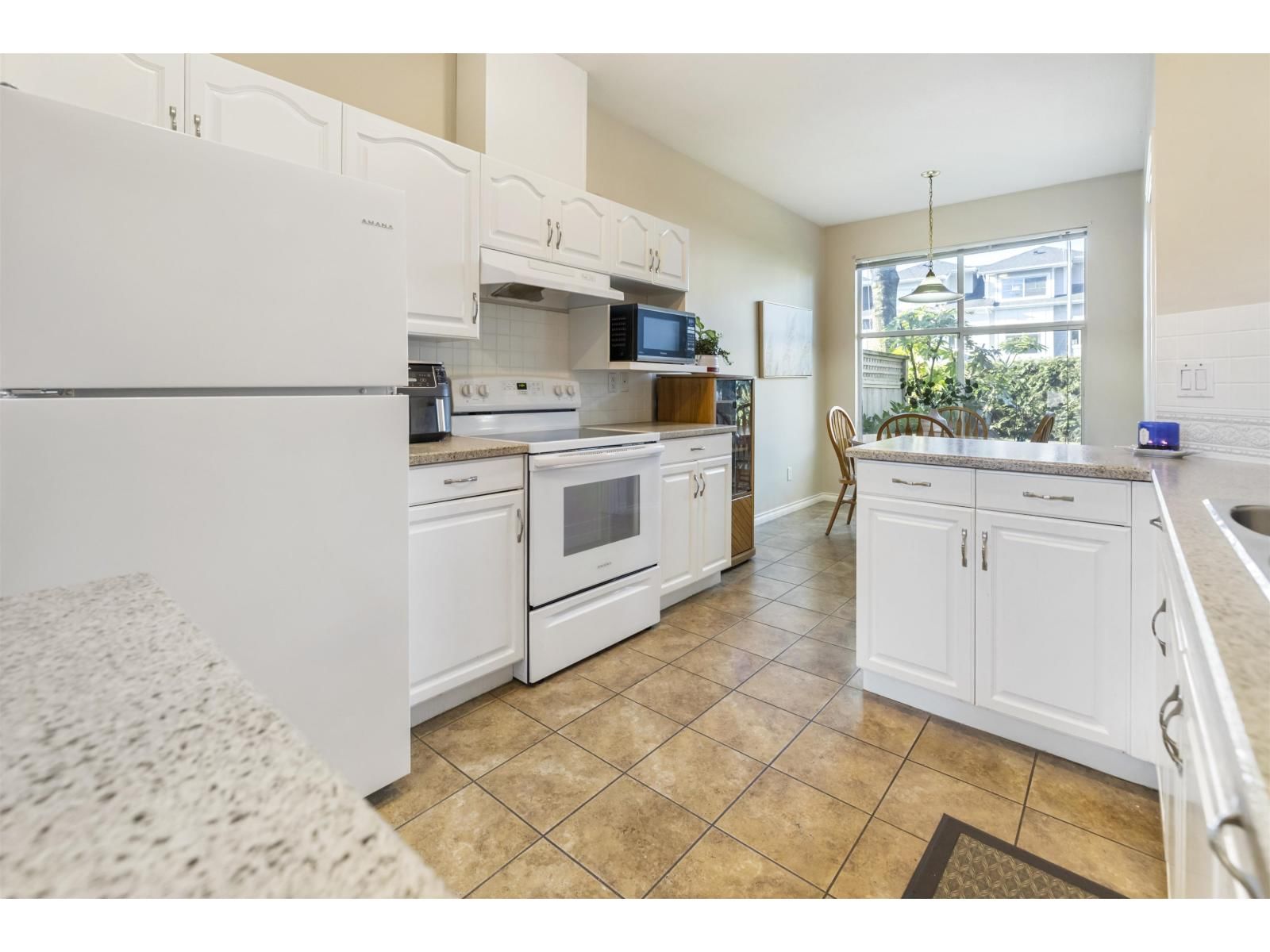 13 - 6211 W. BOUNDARY DRIVE Image 8