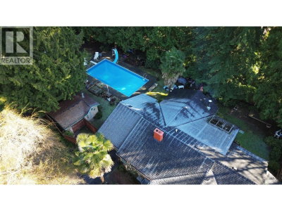 1670 AYLESLYNN Drive | North Vancouver British Columbia | Slide Image Thirty-one